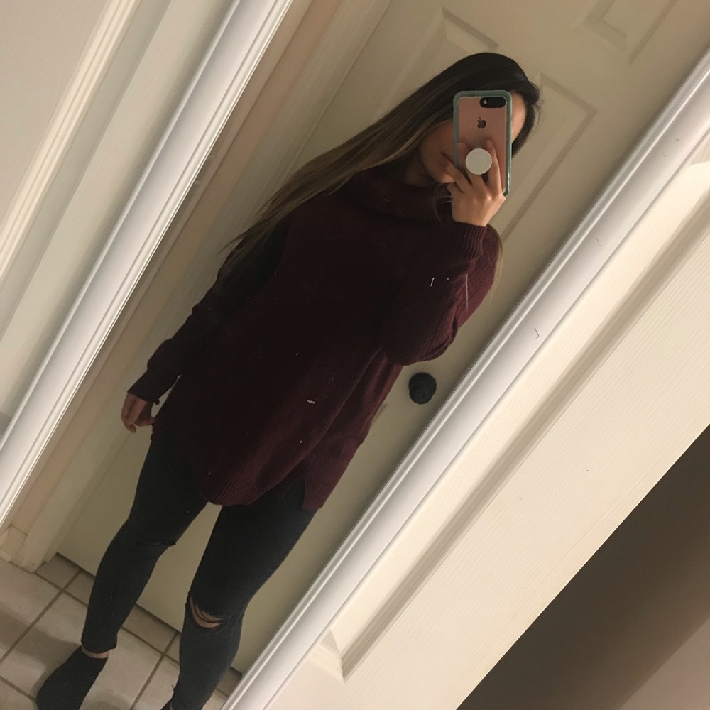 Vineyard Vines Maroon Knit Sweater